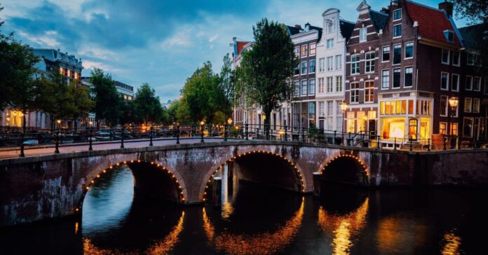 Amsterdam Startups That Raised Funding In April 2025 And Are Currently Hiring