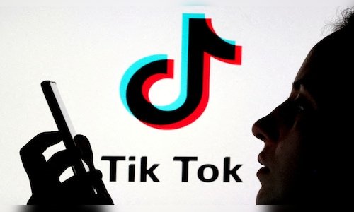 Trump to Extend TikTok Deadline Again