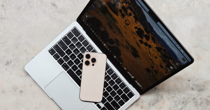 macOS Tahoe Feels More Like an iPhone